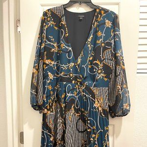 Ann Taylor V-Neck Print and Pleated Maxi Dress | Size 14